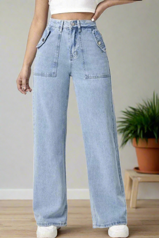 (Copy) Classic High-Waisted Light Blue Jeans Luubeezer